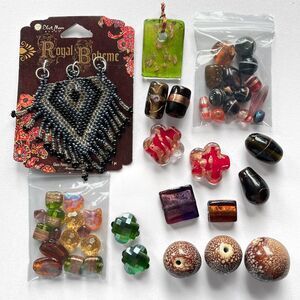 VTG - Now Mix Lot Beads Faceted Glass Lampwork Pressed Variety Jewelry Craft